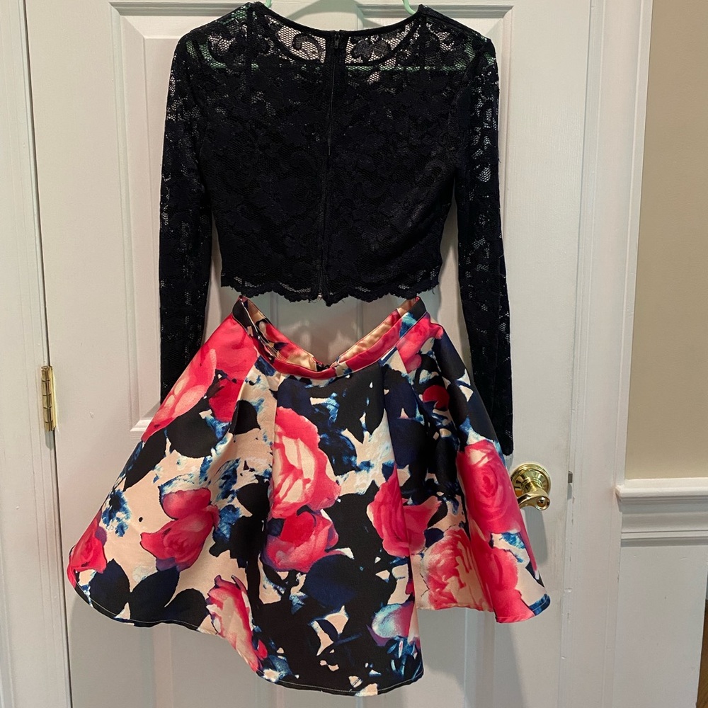 two-piece homecoming dress/ formal dress